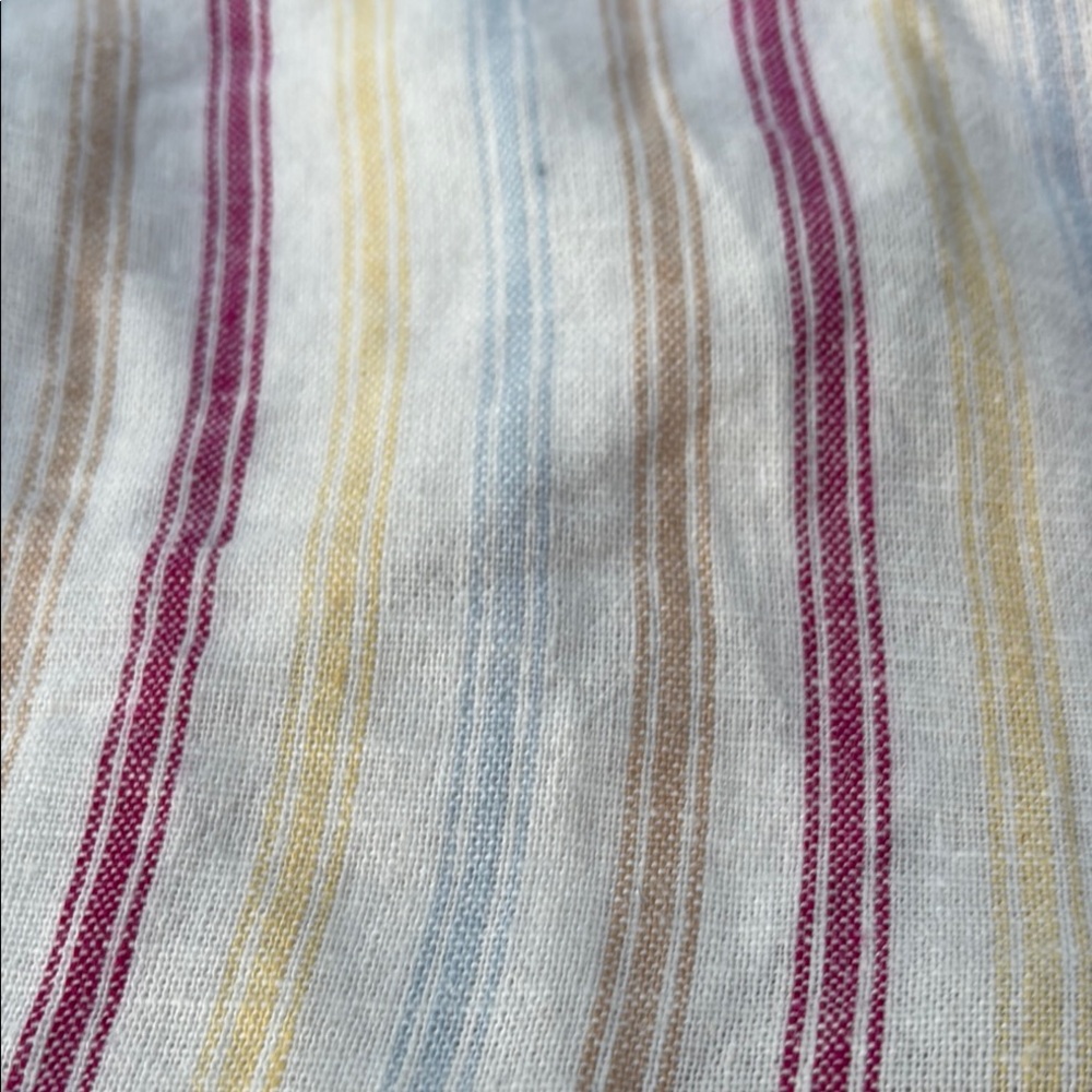 NWT GAP High Waist M Shorts in Linen/Rayon blend Cream w/ Stripes. Summer cool! - Picture 3 of 15